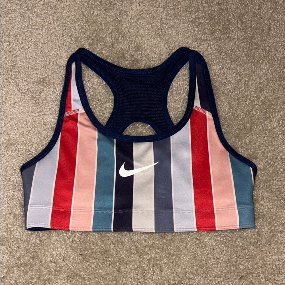 Nike Women's Striped Sports Bra - Multicolor
